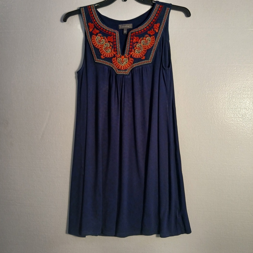Luxology Dress Sz M Navy Sleeveless‎ Shift Knee Length Embroidery Embellishments